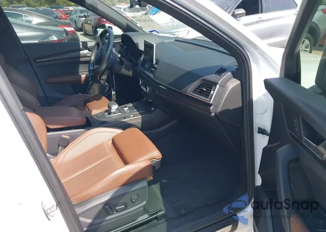 2020 Audi Q5 E Prestige 55 Tfsi E Quattro S Tronic from USA, damaged, VIN WA1F2AFY1L2047807